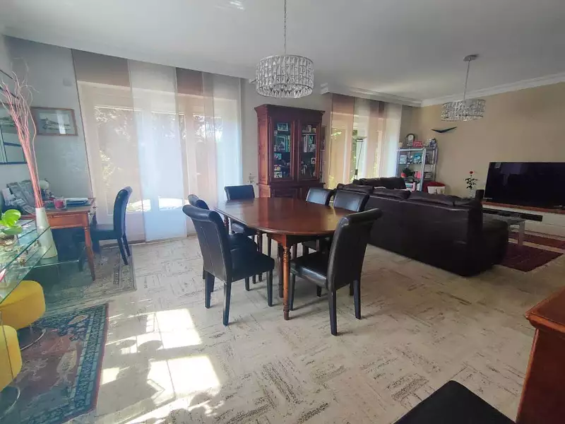 Maison, 152 m²