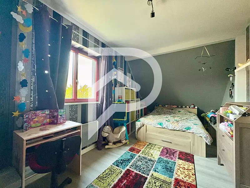 Maison, 180 m²