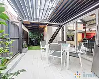 Maison, 216 m²