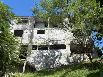 Maison, 250 m²