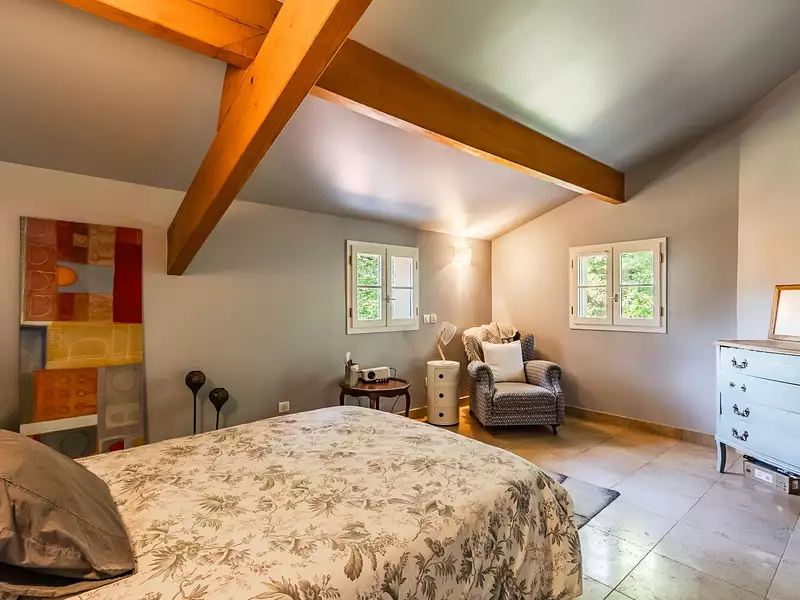 Maison, 210 m²
