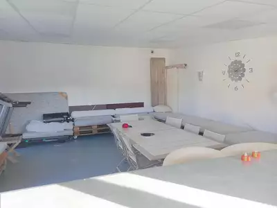 Maison, 261 m²