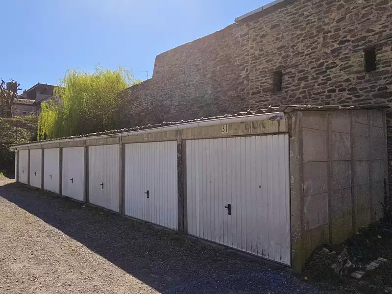 Parking, 84 m²