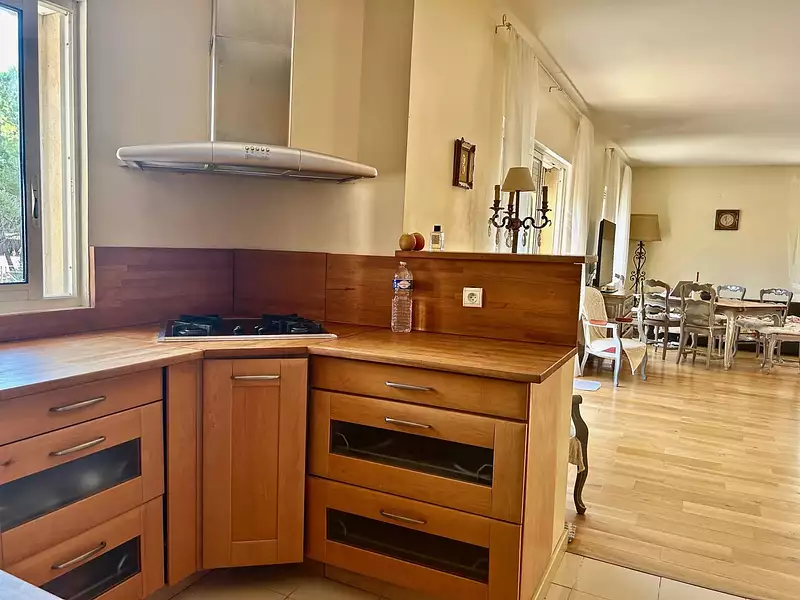 Maison, 197,84 m²