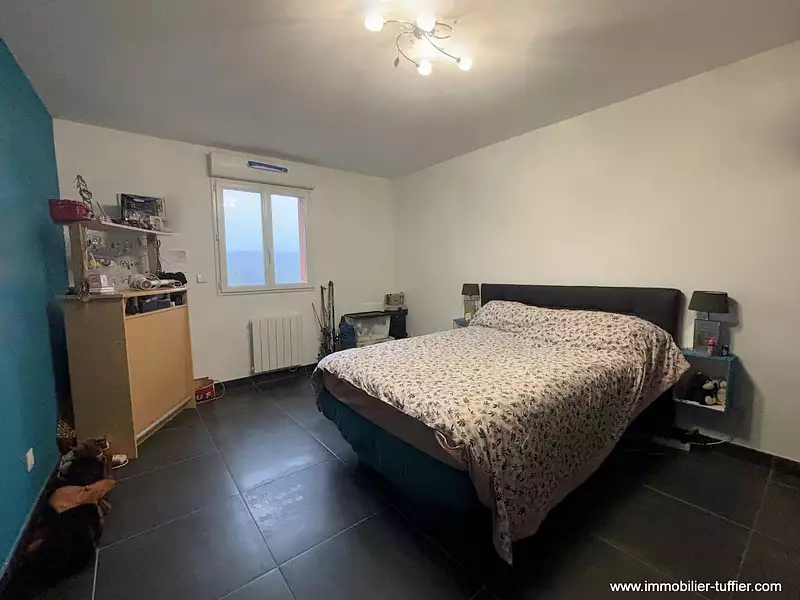 Maison, 137 m²