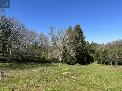 Terrain, 1 596 m²