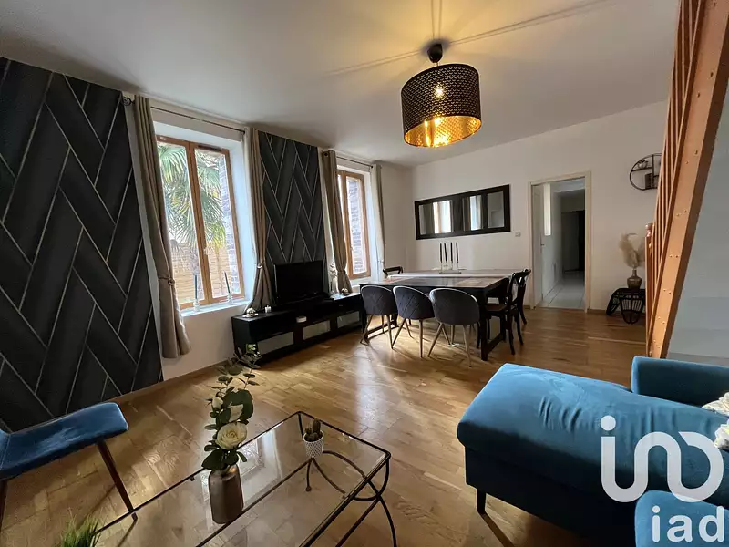 Immeuble, 194 m²