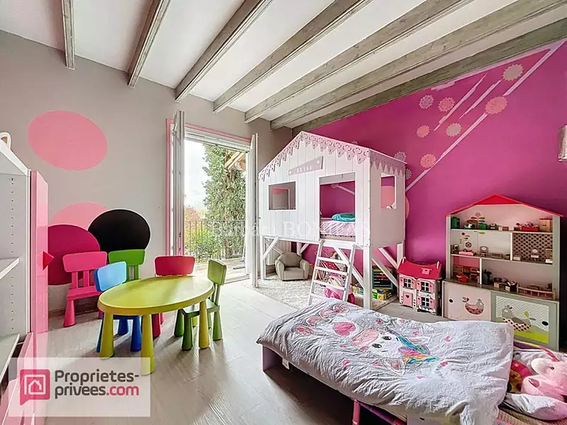 Maison, 384 m²