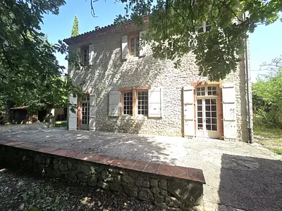 Maison, 220 m²