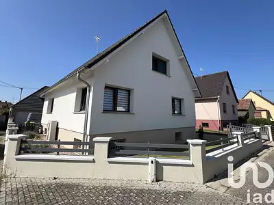 Maison, 235 m²