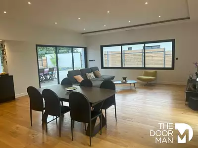 Maison, 155 m²