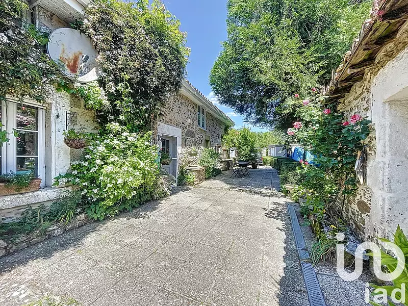 Maison, 159 m²