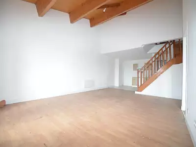 Immeuble, 217 m²