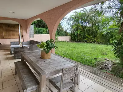 Maison, 200 m²
