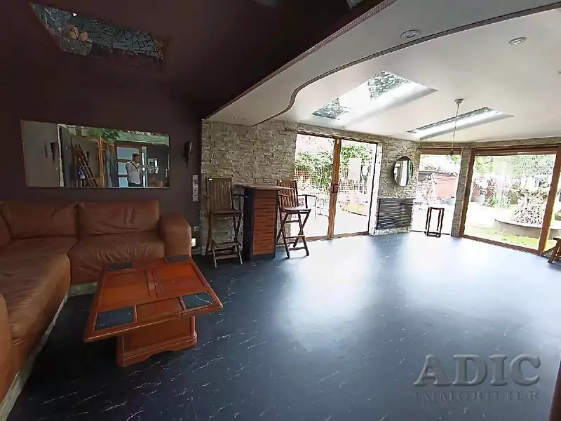 Maison, 185 m²