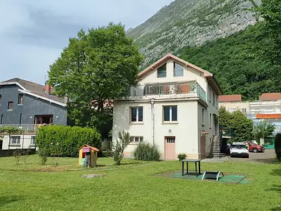 Maison, 180 m²