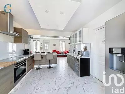 Maison, 77 m²