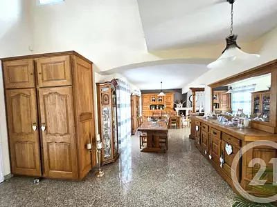 Maison, 208 m²