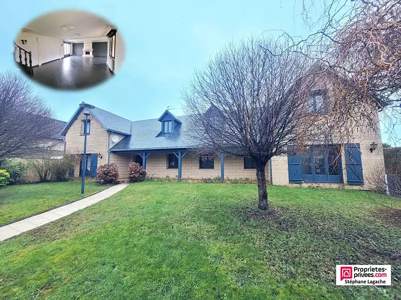 Maison, 255 m²