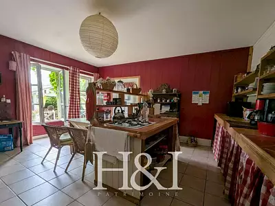 Maison, 220 m²