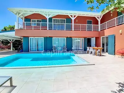Maison, 196 m²
