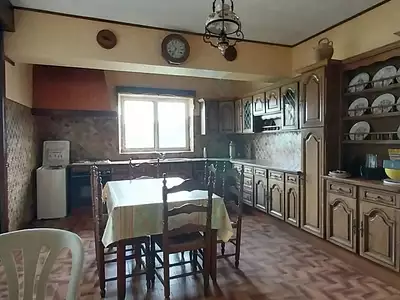 Maison, 221 m²