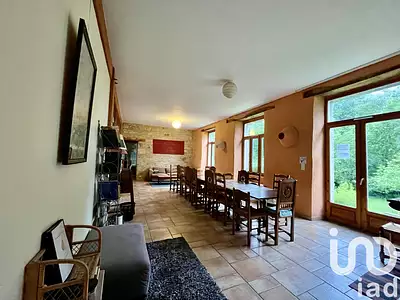 Maison, 628 m²