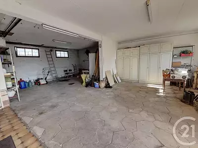 Maison, 166 m²