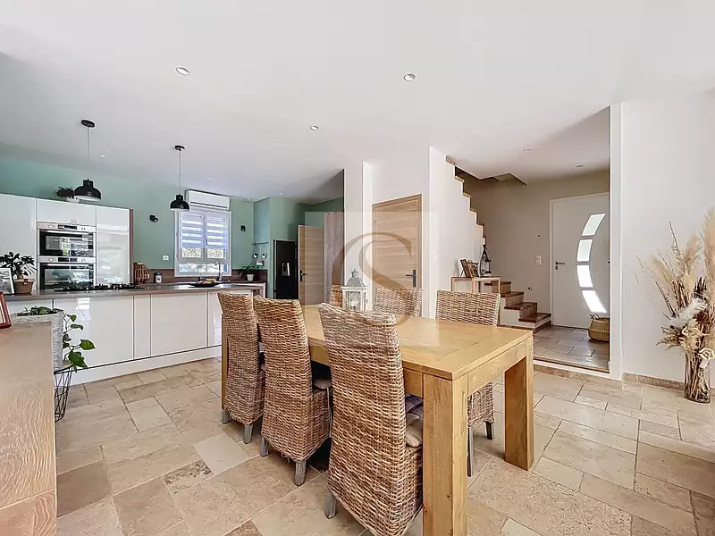 Maison, 142 m²