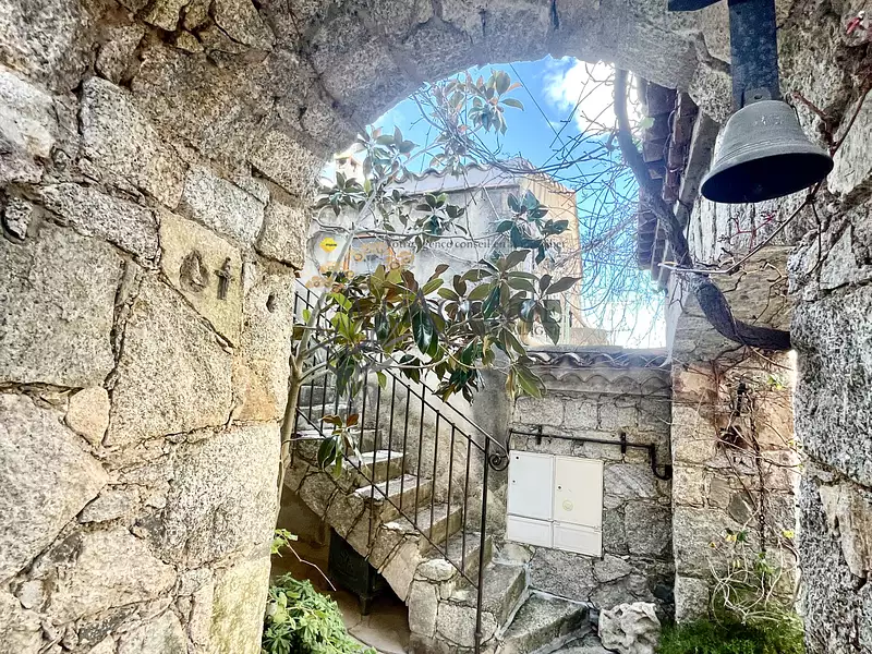 Maison, 271 m²