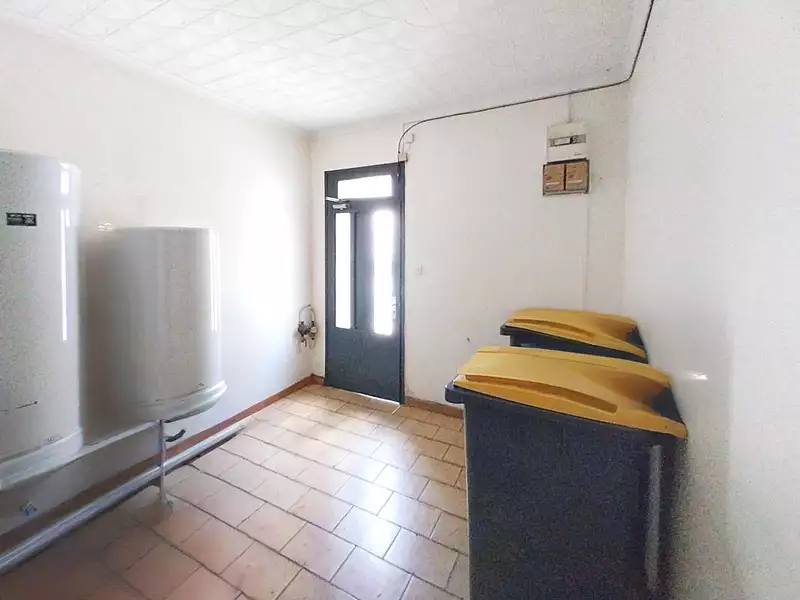 Immeuble, 130 m²