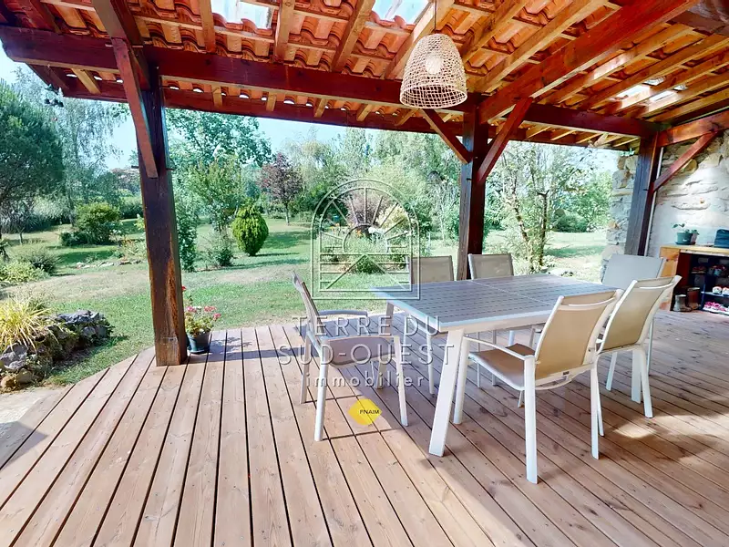 Maison, 319 m²