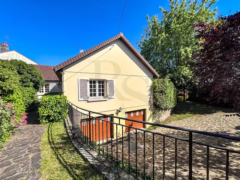 Maison, 136 m²