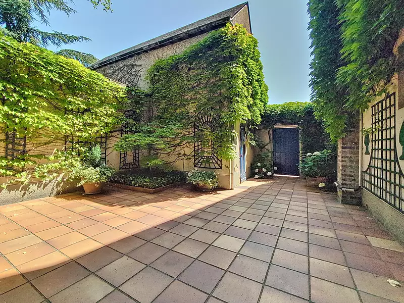 Maison, 326 m²