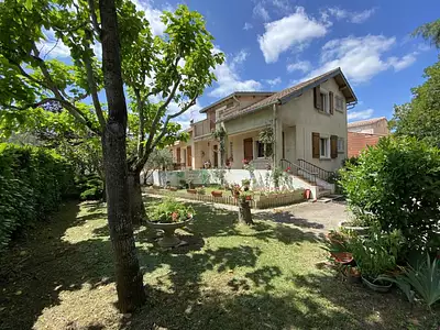 Maison, 168 m²