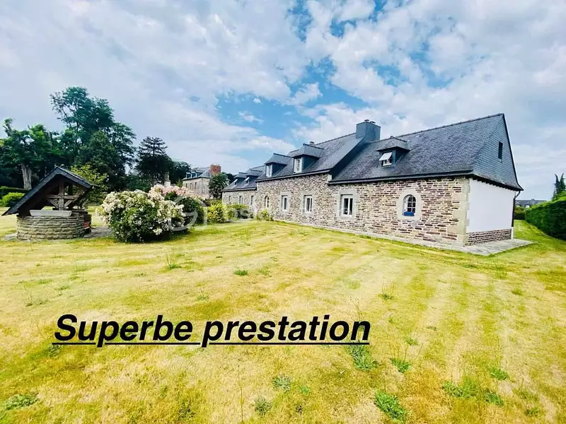 Maison, 310 m²