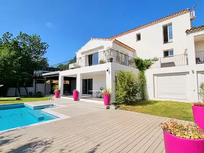 Maison, 314 m²