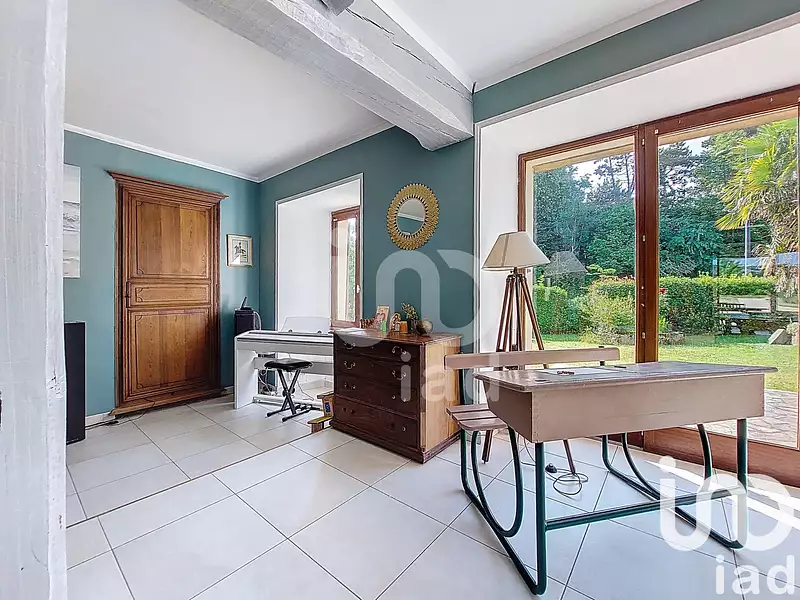 Maison, 250 m²