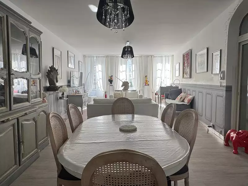 Appartement, 151 m²