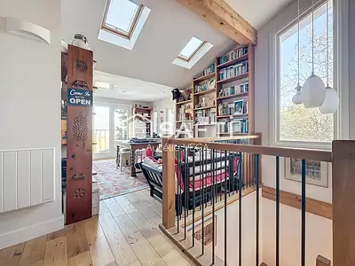 Maison, 268 m²