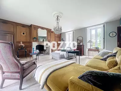 Maison, 330 m²