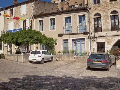 Maison, 221 m²