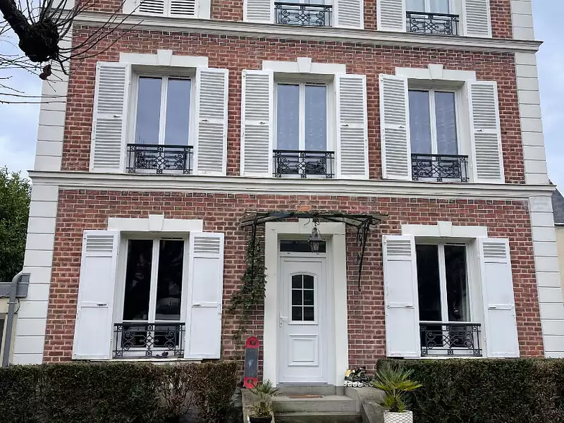 Maison, 260 m²