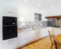 Maison, 211 m²