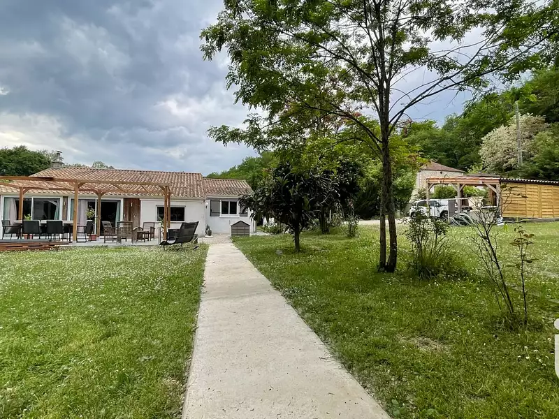 Maison, 145 m²