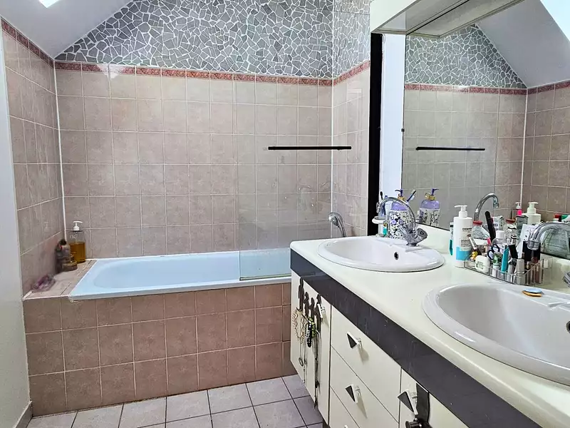 Maison, 154 m²