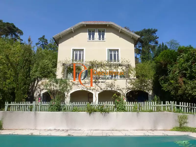 Maison, 191,84 m²