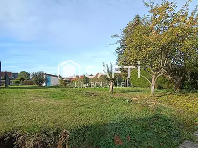 Terrain, 551 m²