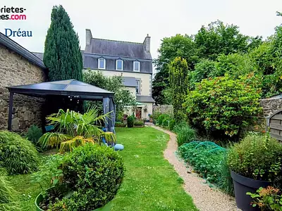 Maison, 250 m²