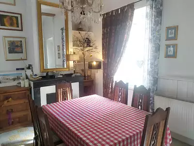 Maison, 300 m²